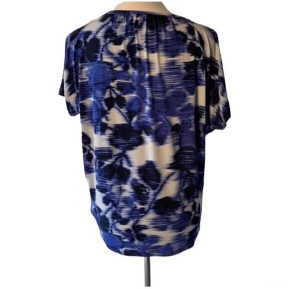 Michael Kors Women’s Cold Shoulder Blue Top size S - Picture 3 of 6